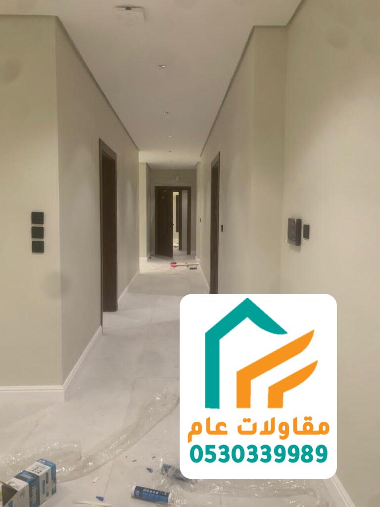 الأدوات الأساسية للطلاء